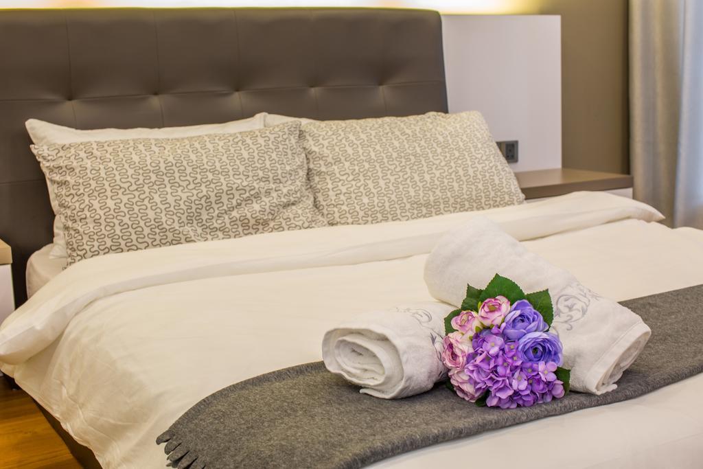Soho Suites Klcc By Laberry Homestay Куала Лумпур Екстериор снимка